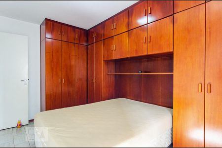 Quarto 1 de apartamento para alugar com 2 quartos, 65m² em Jabaquara, São Paulo
