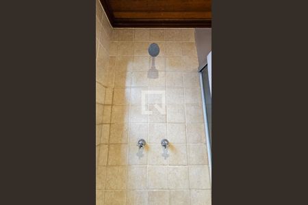 Casa à venda com 450m², 4 quartos e 4 vagas Casa à venda com 450m², 4 quartos e 4 vagasBanheiro 2