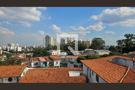 Casa à venda com 450m², 4 quartos e 4 vagas Casa à venda com 450m², 4 quartos e 4 vagasVista da Varanda