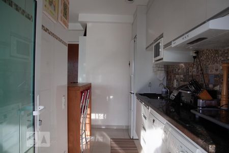 Apartamento à venda com 67m², 2 quartos e 1 vagaCozinha
