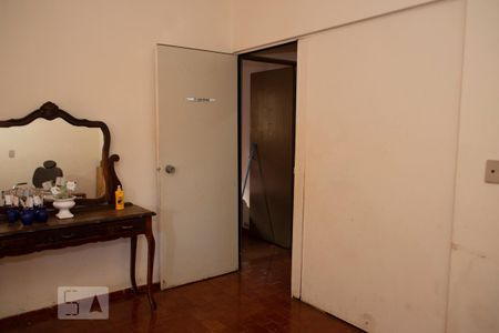 Casa para alugar com 300m², 4 quartos e 10 vagas Casa para alugar com 300m², 4 quartos e 10 vagasSala
