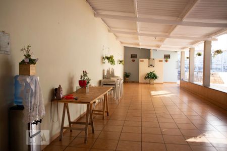 Casa para alugar com 300m², 4 quartos e 10 vagas Casa para alugar com 300m², 4 quartos e 10 vagasÁrea Externa