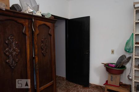 Casa para alugar com 300m², 4 quartos e 10 vagas Casa para alugar com 300m², 4 quartos e 10 vagasQuarto