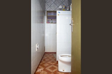 Casa para alugar com 300m², 4 quartos e 10 vagas Casa para alugar com 300m², 4 quartos e 10 vagasBanheiro