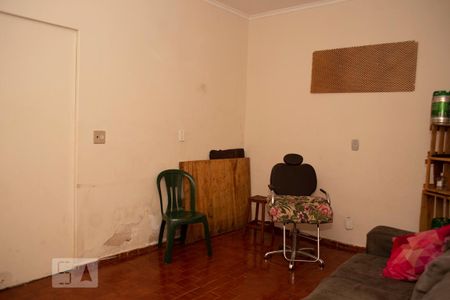 Casa para alugar com 300m², 4 quartos e 10 vagas Casa para alugar com 300m², 4 quartos e 10 vagasSala