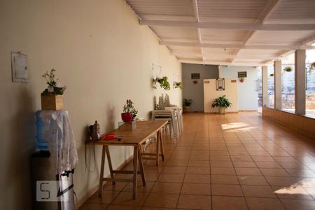 Casa para alugar com 300m², 4 quartos e 10 vagas Casa para alugar com 300m², 4 quartos e 10 vagasÁrea Externa