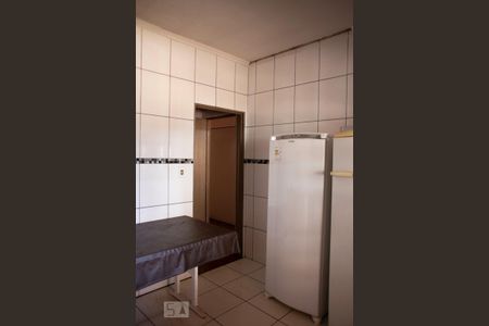 Casa para alugar com 300m², 4 quartos e 10 vagas Casa para alugar com 300m², 4 quartos e 10 vagasCozinha