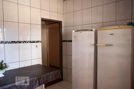 Casa para alugar com 300m², 4 quartos e 10 vagas Casa para alugar com 300m², 4 quartos e 10 vagasCozinha