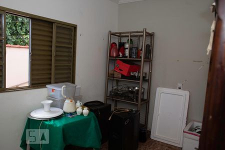 Casa para alugar com 300m², 4 quartos e 10 vagas Casa para alugar com 300m², 4 quartos e 10 vagasQuarto