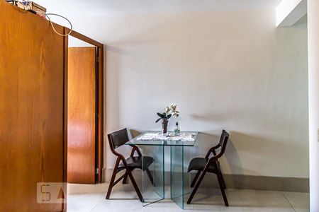 Sala de kitnet/studio à venda com 1 quarto, 35m² em Santa Cecília, São Paulo