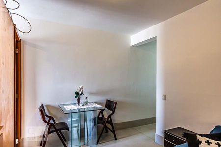 Sala de kitnet/studio à venda com 1 quarto, 35m² em Santa Cecília, São Paulo