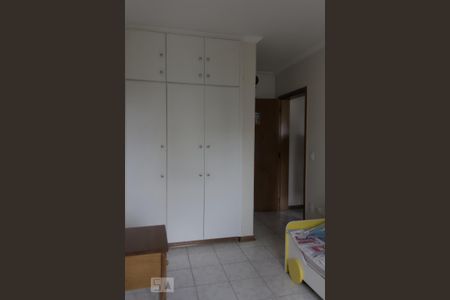 Apartamento à venda com 120m², 4 quartos e 2 vagasQuarto 2