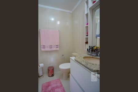 Apartamento à venda com 78m², 2 quartos e 2 vagasBanheiro Corredor