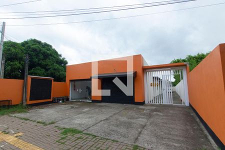 Casa à venda com 200m², 8 quartos e 3 vagas Casa à venda com 200m², 8 quartos e 3 vagasFachada - loja comercial.