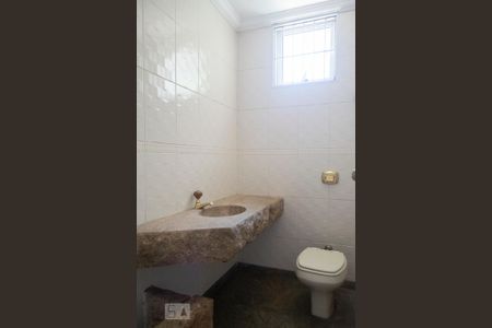 Casa à venda com 500m², 5 quartos e 4 vagaslavabo