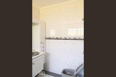 Casa à venda com 500m², 5 quartos e 4 vagasbanheiro quarto 5