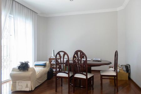 Casa à venda com 500m², 5 quartos e 4 vagassala