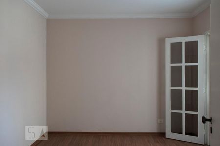 Casa à venda com 500m², 5 quartos e 4 vagasquarto 2