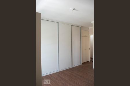 Casa à venda com 500m², 5 quartos e 4 vagasquarto 3