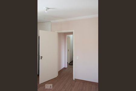 Casa à venda com 500m², 5 quartos e 4 vagasCloset do quarto 2