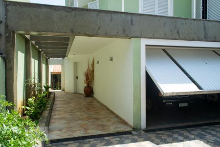 Casa à venda com 500m², 5 quartos e 4 vagaslateral