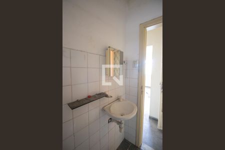 Apartamento para alugar com 45m², 2 quartos e sem vaga Apartamento para alugar com 45m², 2 quartos e sem vagaBanheiro