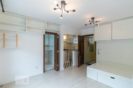 Sala/Quarto de apartamento à venda com 1 quarto, 28m² em Menino Deus, Porto Alegre