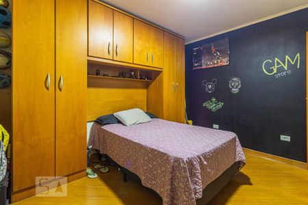 Casa à venda com 220m², 4 quartos e 3 vagasQuarto 2