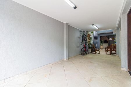 Casa à venda com 220m², 4 quartos e 3 vagasGaragem