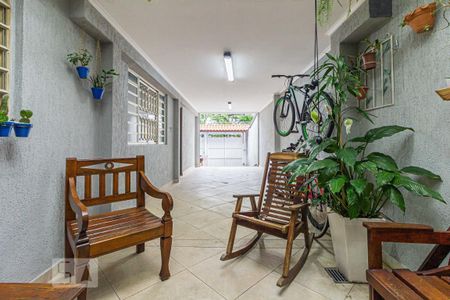 Casa à venda com 220m², 4 quartos e 3 vagasQuintal