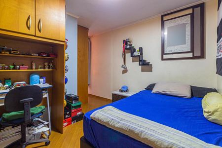 Casa à venda com 220m², 4 quartos e 3 vagasQuarto 1