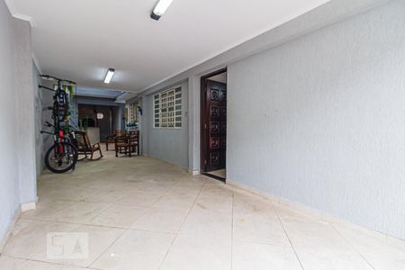 Casa à venda com 220m², 4 quartos e 3 vagasGaragem