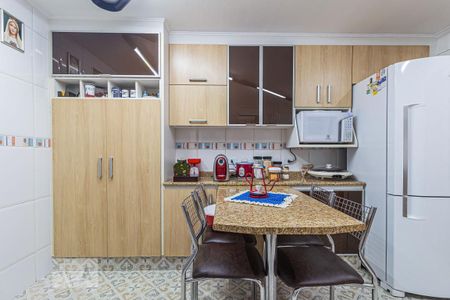 Casa à venda com 220m², 4 quartos e 3 vagasCozinha