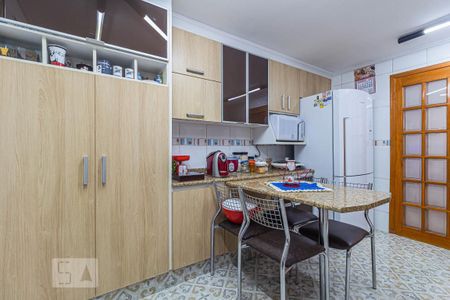 Casa à venda com 220m², 4 quartos e 3 vagasCozinha