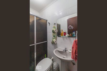 Casa à venda com 220m², 4 quartos e 3 vagasBanheiro da Suite 1