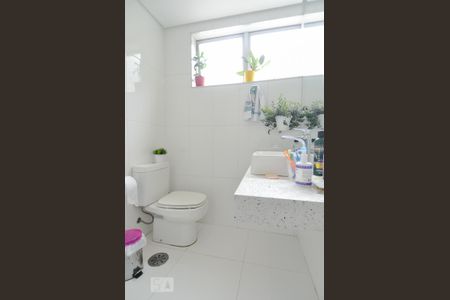 Apartamento para alugar com 73m², 2 quartos e 1 vagaBanheiro da Suíte 1