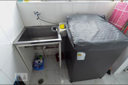 Apartamento para alugar com 73m², 2 quartos e 1 vagaÁrea de Serviço