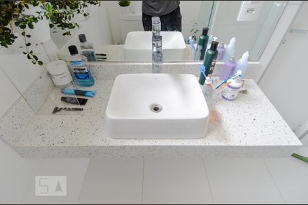 Apartamento para alugar com 73m², 2 quartos e 1 vagaBanheiro da Suíte 1