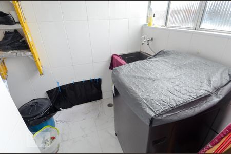 Apartamento para alugar com 73m², 2 quartos e 1 vagaÁrea de Serviço
