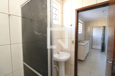 Casa para alugar com 100m², 3 quartos e 1 vagaBanheiro