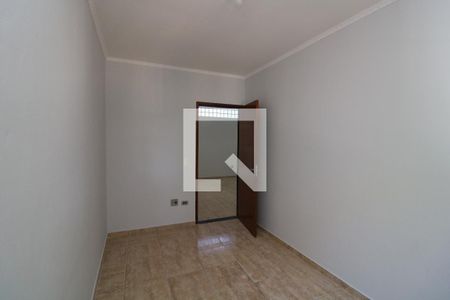 Casa para alugar com 100m², 3 quartos e 1 vagaQuarto