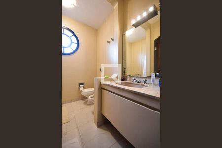 Casa à venda com 540m², 4 quartos e 7 vagasBanheiro