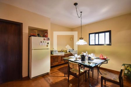 Casa à venda com 540m², 4 quartos e 7 vagasSala de almoço