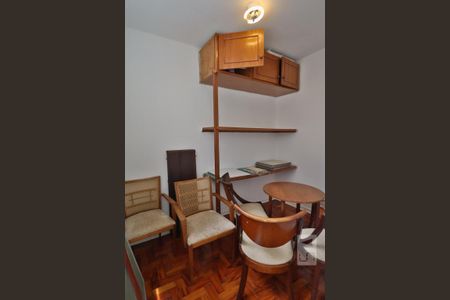 Apartamento à venda com 140m², 3 quartos e 1 vagaQuarto de Serviço