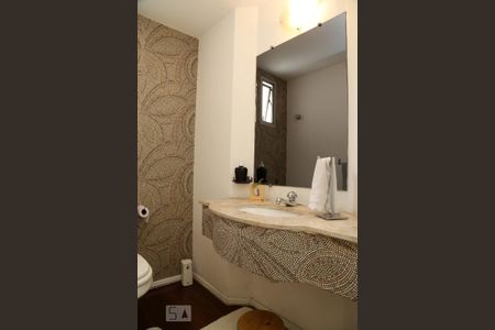 Apartamento à venda com 130m², 3 quartos e 2 vagasLavabo 