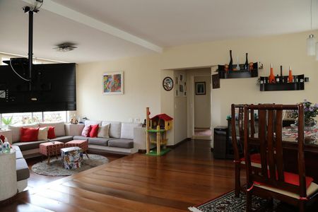 Sala  de apartamento à venda com 3 quartos, 130m² em Vila Andrade, São Paulo