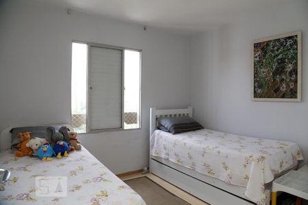 Apartamento à venda com 130m², 3 quartos e 2 vagasQuarto 2