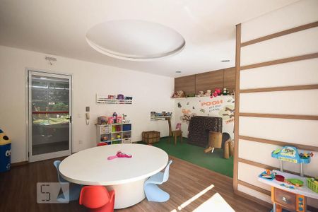 Apartamento à venda com 97m², 2 quartos e 2 vagasBrinquedoteca