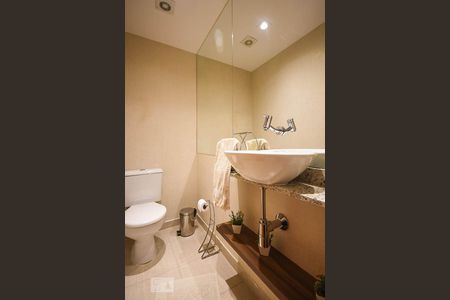 Lavabo de apartamento à venda com 2 quartos, 97m² em Vila Andrade, São Paulo