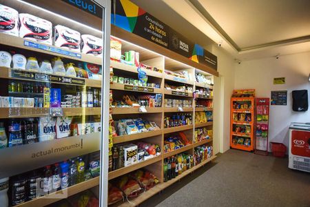 Apartamento à venda com 97m², 2 quartos e 2 vagasAuto serviço